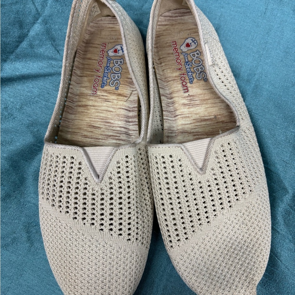 Skechers women’s Beige Slip-On Loafers